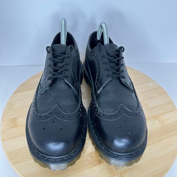 Dr. Martens 3989 Brogue Wingtip Pebble Leather Dress Shoe AirWair Classic Mens 7 - Picture 2 of 7